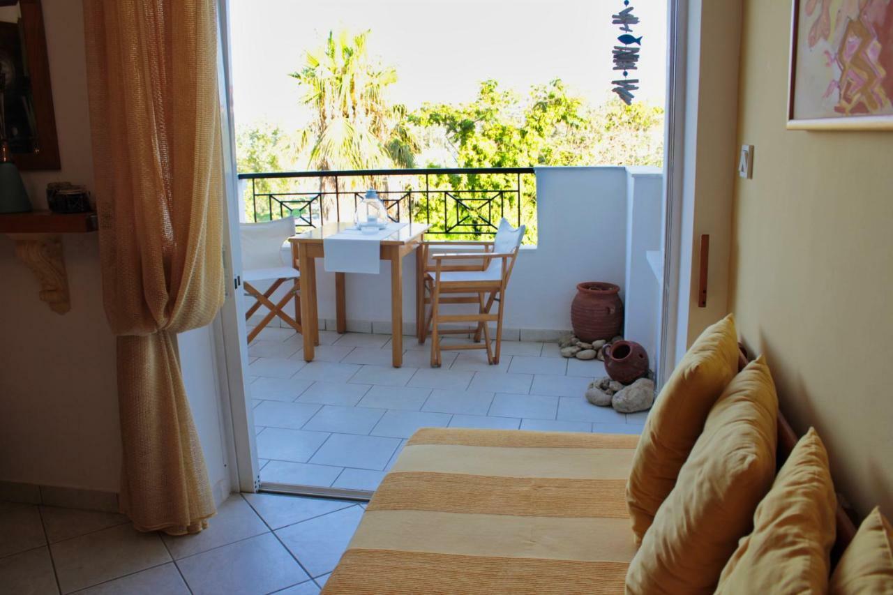 Fokais Beach Apartment Nea Fokea Luaran gambar