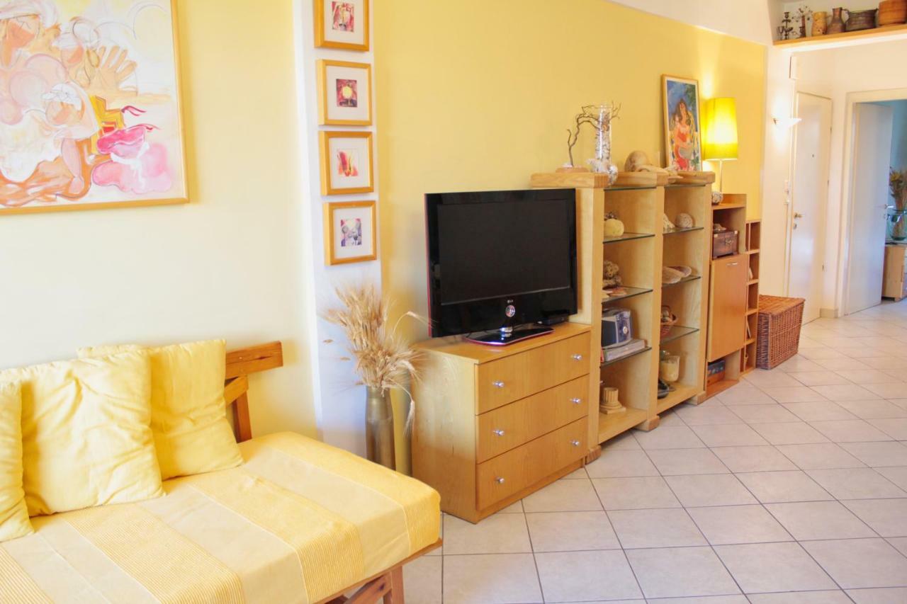 Fokais Beach Apartment Nea Fokea Luaran gambar